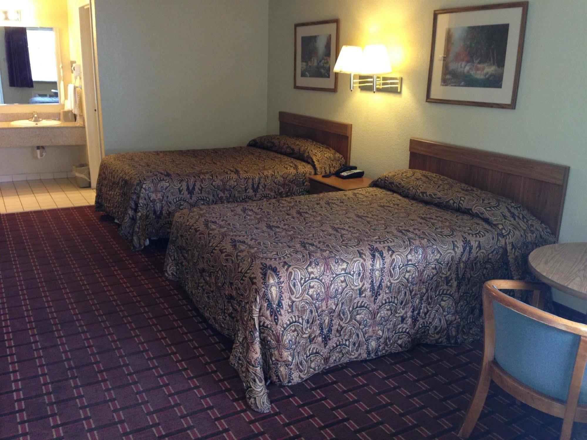 Inn Of Uvalde Exterior photo